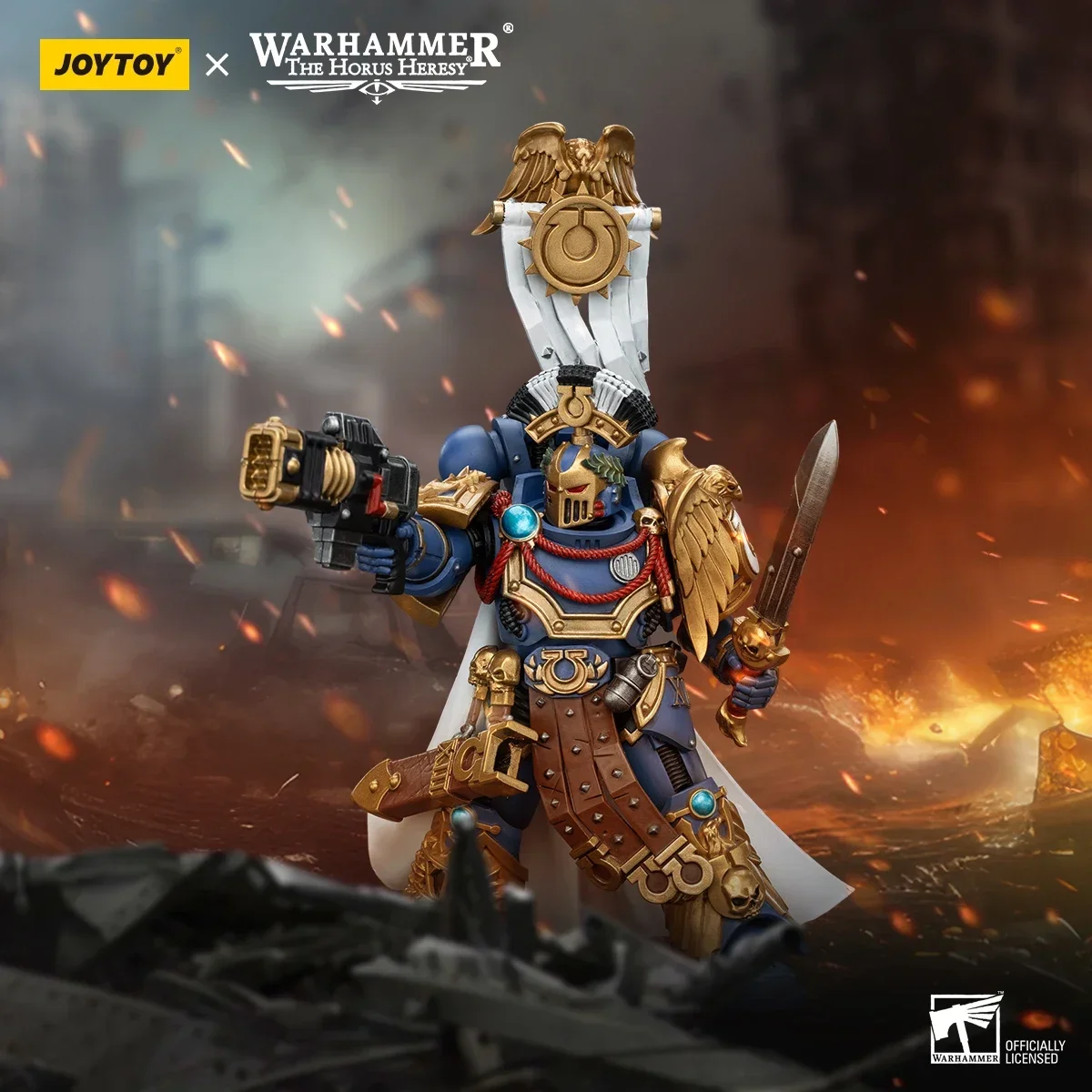 

JOYTOY Warhammer 40k 1/18 Action Figures 13.6cm Ultramarines Legion Praetor with Power Sword and Volkite Serpenta Model toys
