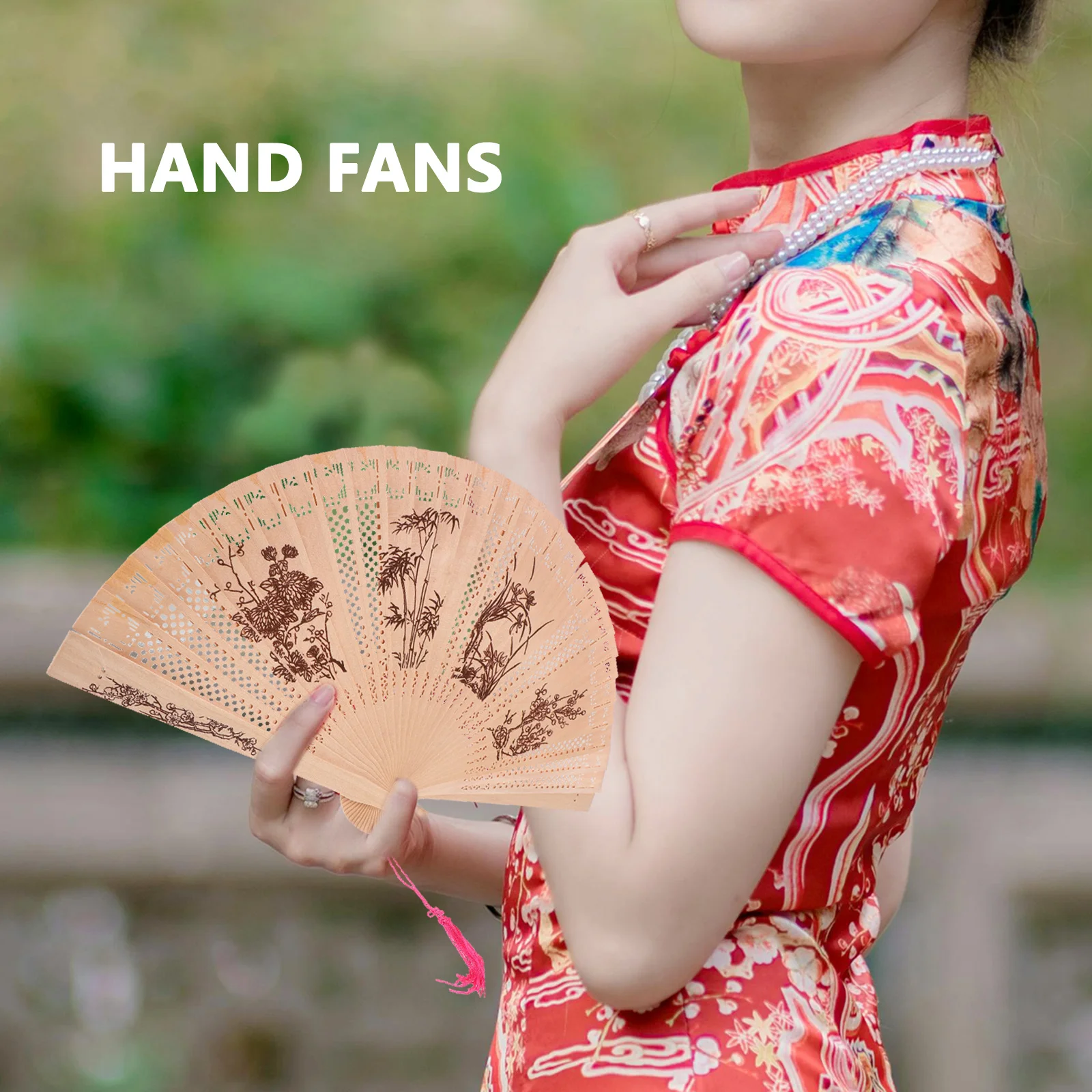 

Sandalwood Folding Retro Hollow Design Portable Lightweight Vintage Style Chinese Performance Stage Accessory Flodable Hand