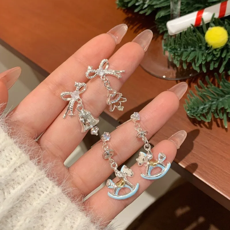 

Christmas bells, childhood wooden horse earrings, women's silver needles, zircon temperament, bow earring