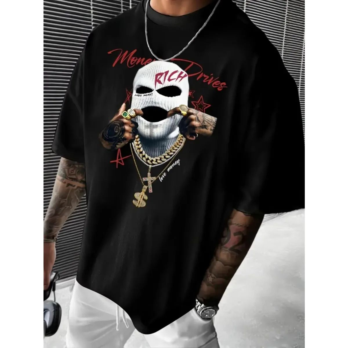 

2025 summer new men's T-shirt is a casual fashion retro hip-hop men with gangster printing super personalized wear