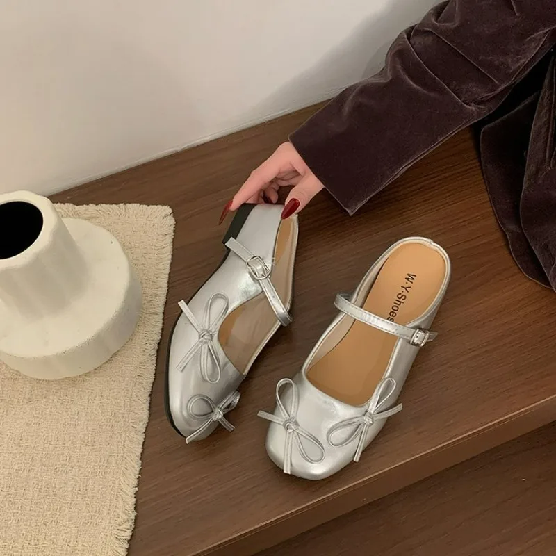 

Hot Selling 2026 New Autumn Mary Jane Shoes Fashion Shallow Round Toe Mid Heel Shoes Ladies Elegant Outdoor Single Pumps Shoes