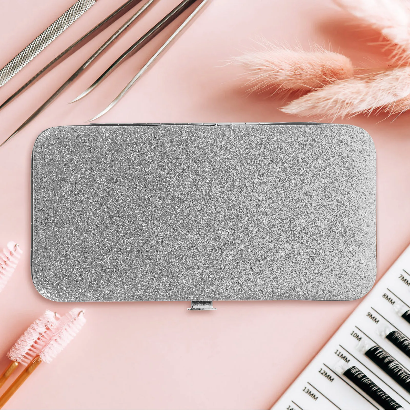 

Eyelash Tweezer Case Strong Fabric Construction Closure for Safe Transport of Lash Extension Tweezers Compact