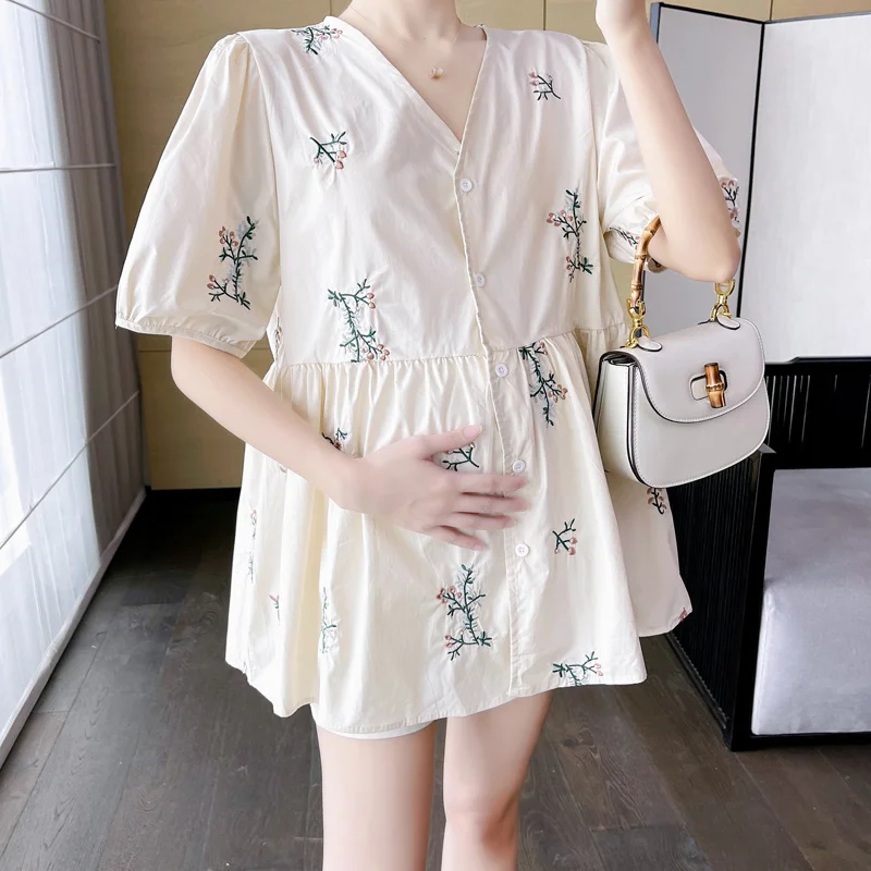 

Summer Pregnancy Clothes Set Fashion Floral Embroidered Shirt Belly Shorts Two-piece Set Pregnant Women's V-neck Pants Suits