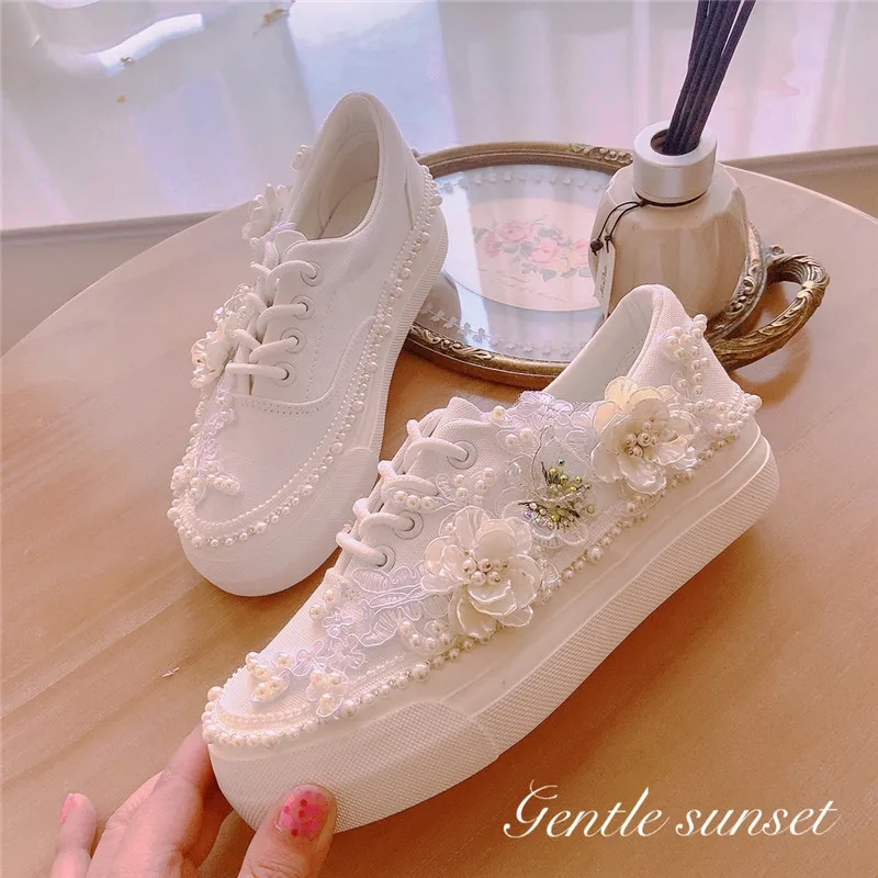 Fairy White Pearls Foral Canvas Shoes Bride Wedding Flats Rhinestones Platform Sneakers Spring Sweet Ladies Casual Tennis Shoes