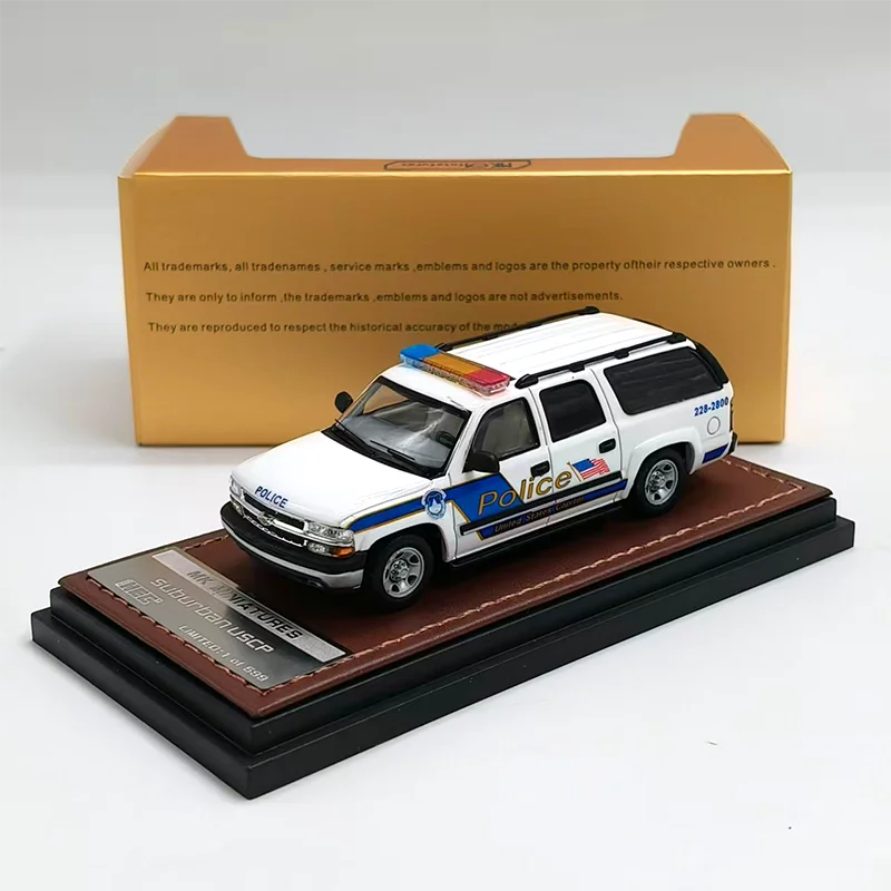 MK Miniatures 1/64 escala suburbana motor de bomberos aleación modelo coche ornamento recuerdo exhibición colección Hobby regalo