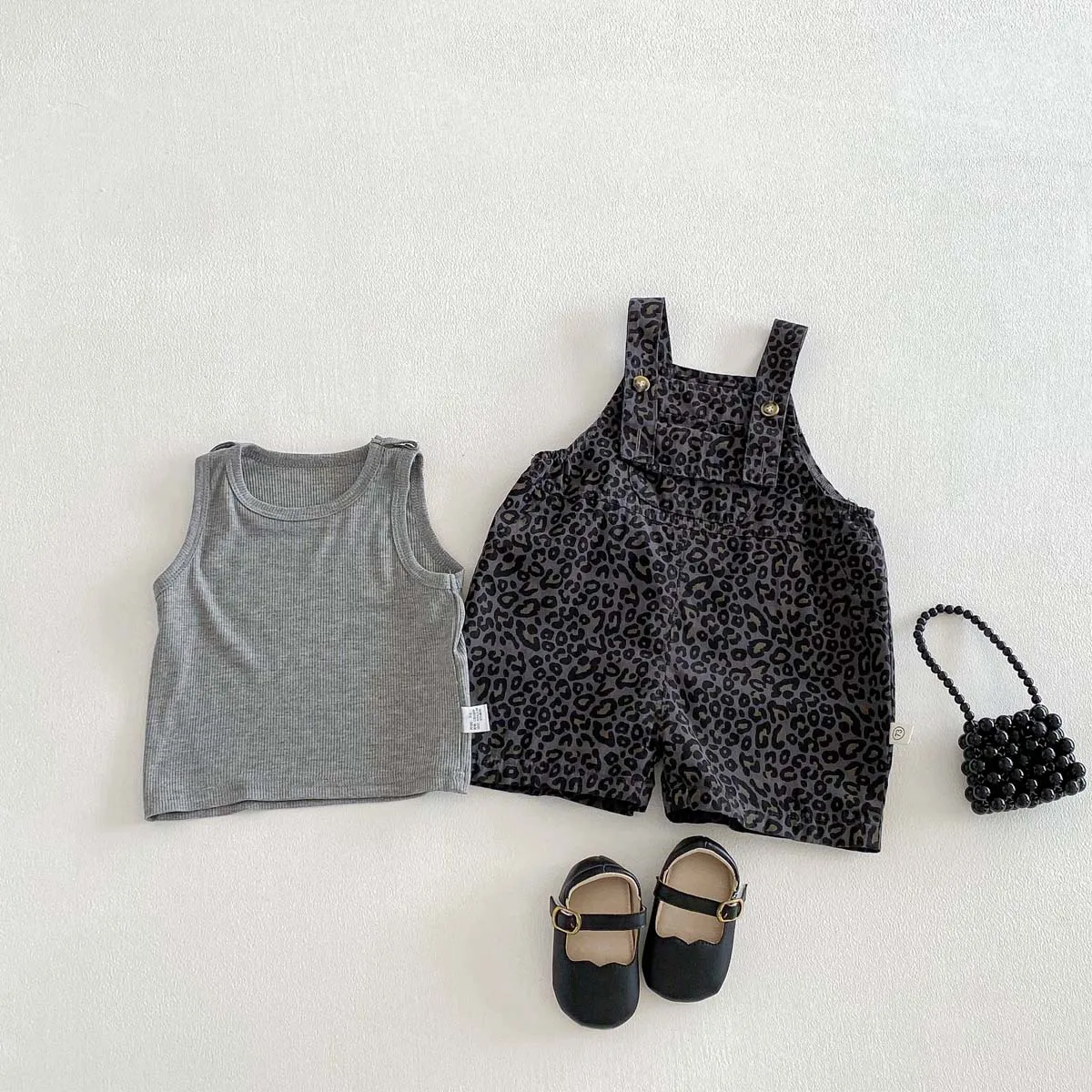 Conjunto de 2 Piezas de Verano para Bebés, Niños y Niñas, con Tirantes con Estampado de Leopardo y Chaleco de Color Sólido, Tirantes con Estampado de Leopardo a la Moda para Bebés