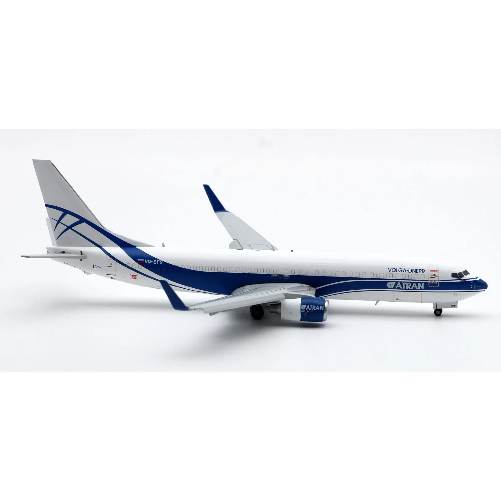 

LH2316A Alloy Collectible Plane Gift JC Wings 1:200 Aviatrans Cargo Boeing B737-800(BCF) Diecast Aircraft Model VQ-BFS Flap Down
