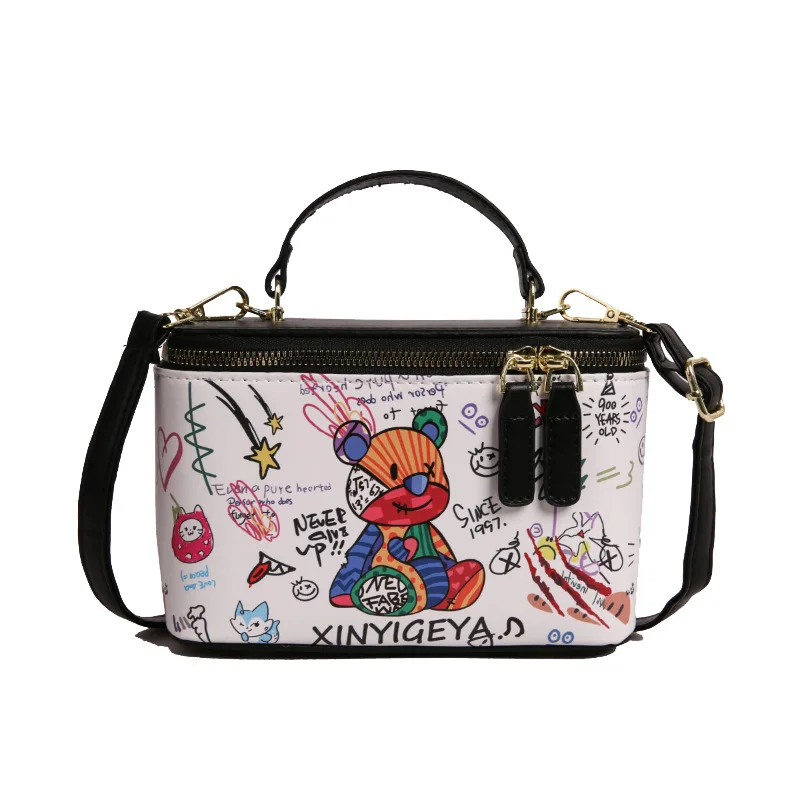 

Cartoon bear style handbag - 2026 new model - Japanese style fashionable single shoulder crossbody bag - Large capacity - Casual