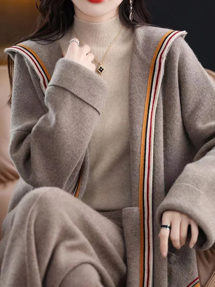 2024 High-end Luxury High-quality Wool Hooded Cardigan for Women Autumn and Winter New color Patchwork Zipper Loose Knit Jacket