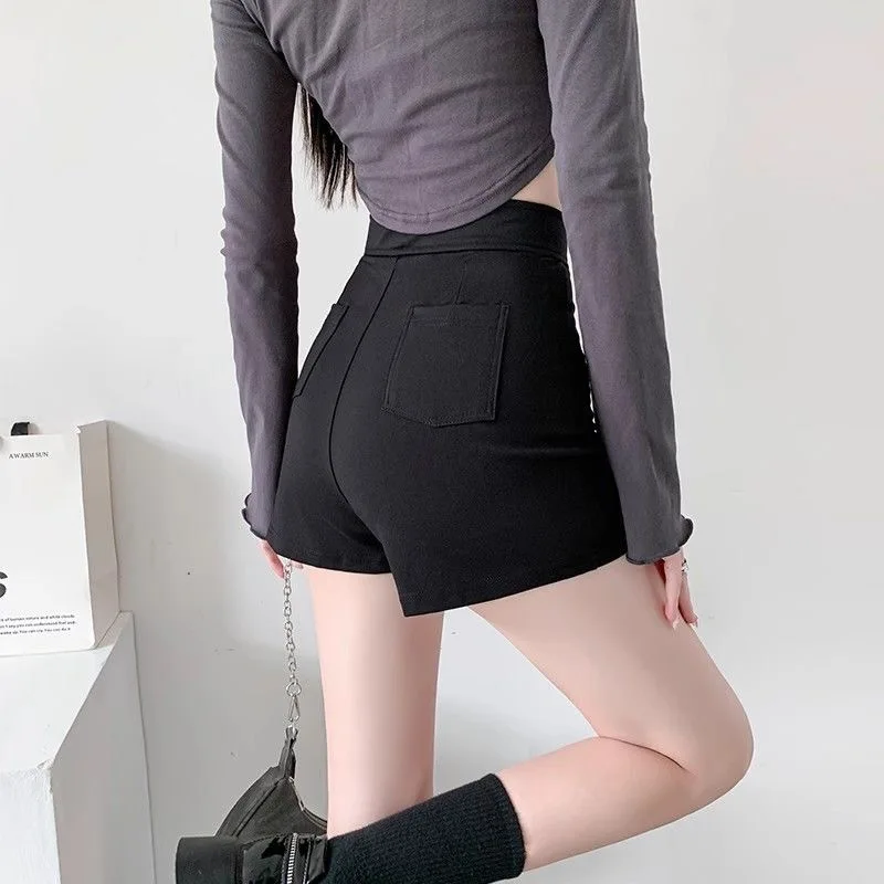 Black High-Waist Short Pants Women's Fashion Spring 2025 Tight Fit Bottoms Ladies' Group Style Thin Material No Brand