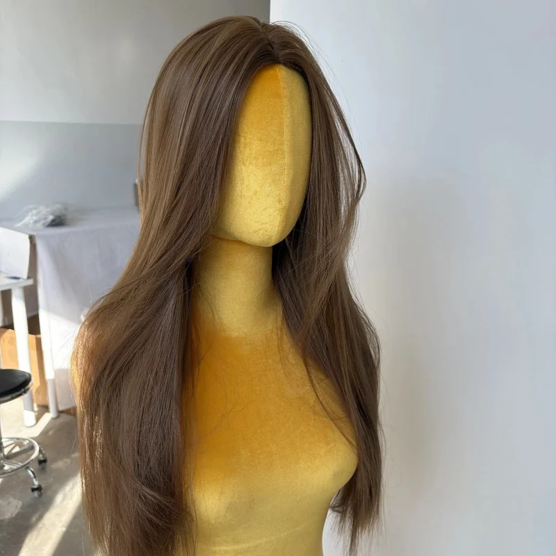 本物の人毛を使用した新品のスタイリッシュでゴージャスなロングナチュラルブラウンウェーブのかかった女性用ウィッグ24インチ