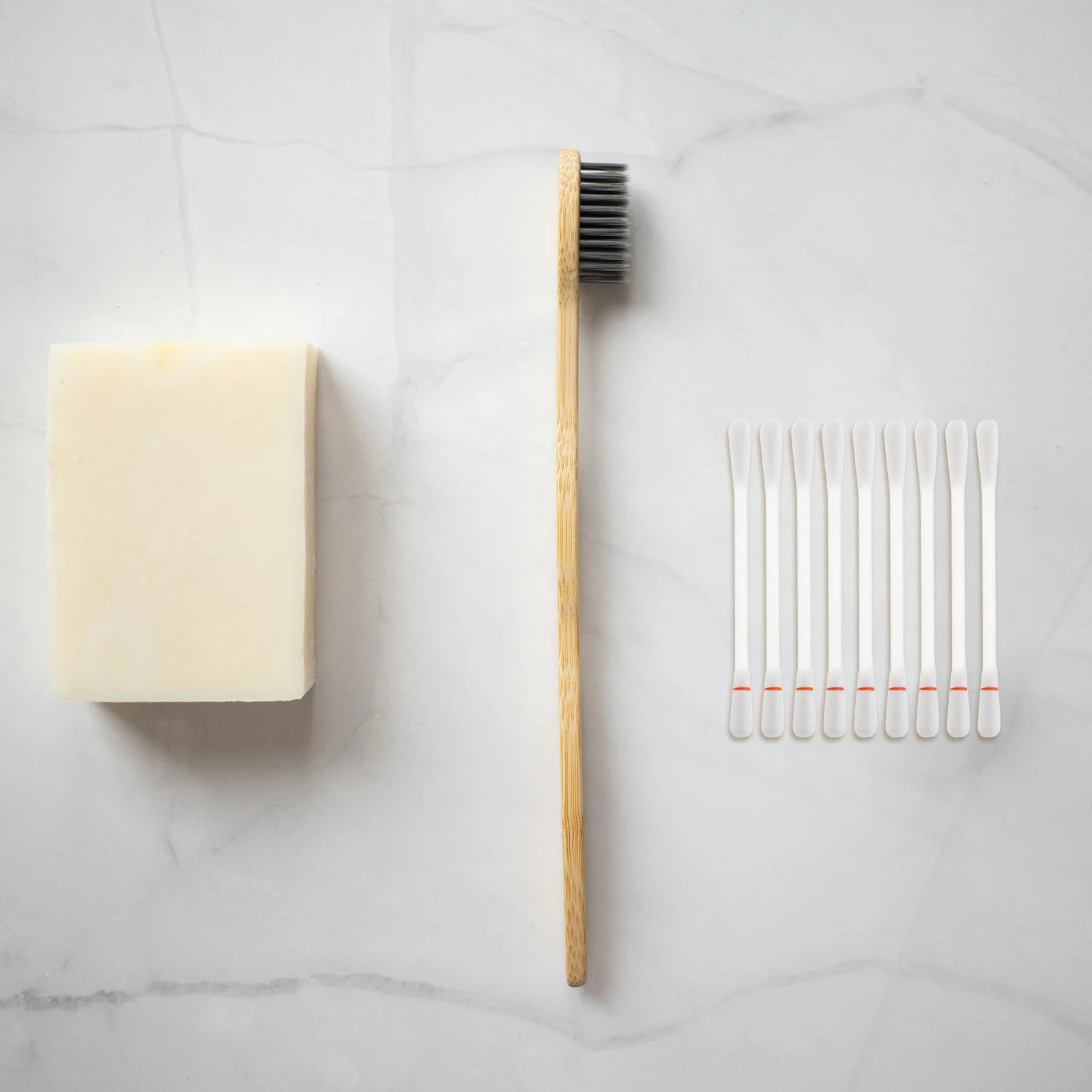 両面綿棒 生理食塩水入り 目鼻洗浄用 携帯用 使い捨て 旅行用 1箱 綿棒 安全綿棒