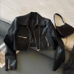 Jaqueta de couro PU feminina, streetwear de motocicleta, tops curtos, zíper duplo, bolsos de manga comprida, moda coreana, casaco