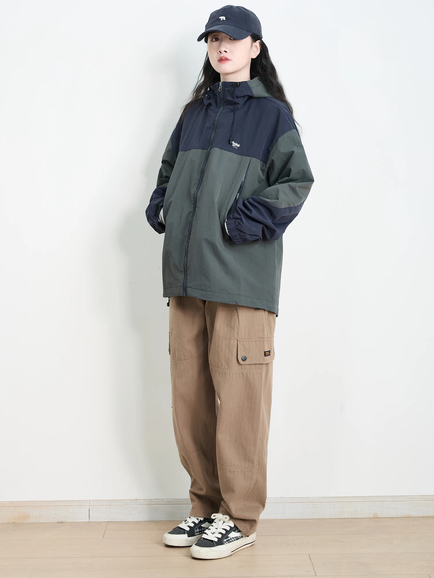 

Outdoor Spring Autumn ort Hooded Jaet Waterproof Nylon Workwear Coat for Women Thin Sle Functional Faion Brand