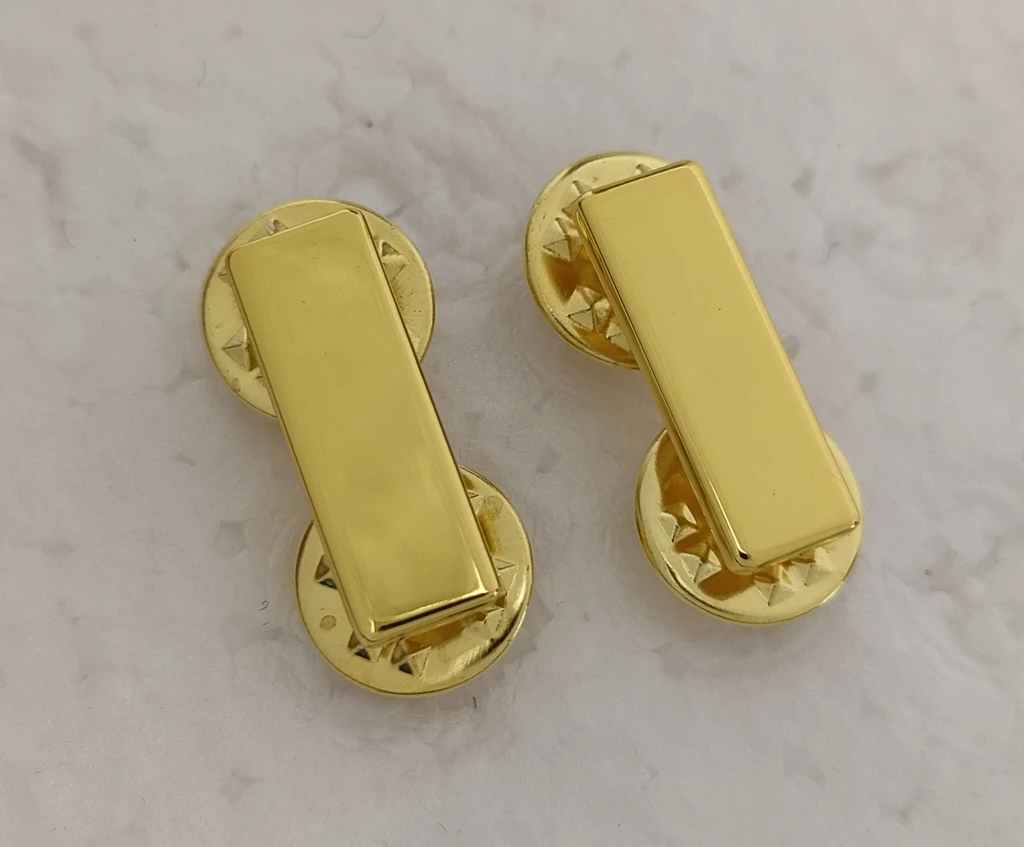 زوج صغير من الجيش الأمريكي ضابط ملازم ثاني رتبة التلبيب شارة شارة إعادة تمثيل العسكرية