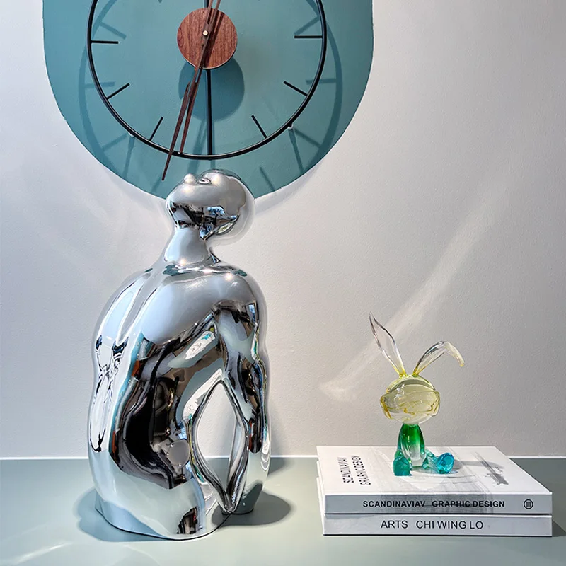 Creative Abstract Silver Earned Character Sculpture Ornament Living Room Desktop Resin Craft Art Statue Home Accessories
