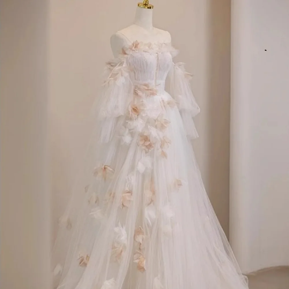 Maßgeschneidertes ZJ4049 Elegantes Boho-Hochzeitskleid in Elfenbeinfarbe mit plissiertem Perlenstickerei, schulterfrei, formeller Abend 2025,