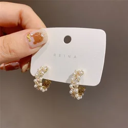2026 New Korean Simulated Pearl Hoop Earrings Gold Color Metal C Shape Statement Earrings For Women Girl Wedding Party Jewelry