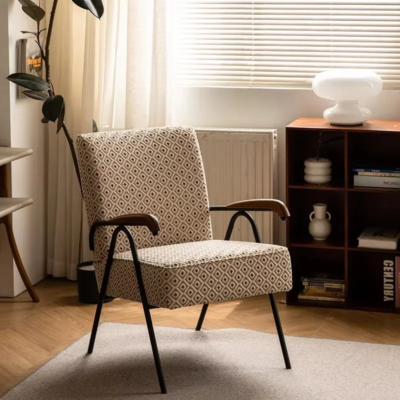 Stable Padded Distinctive Living Room Chairs Relaxing Ergonomic Classic Plush Living Room Chairs Silla Moderna Room Furniture