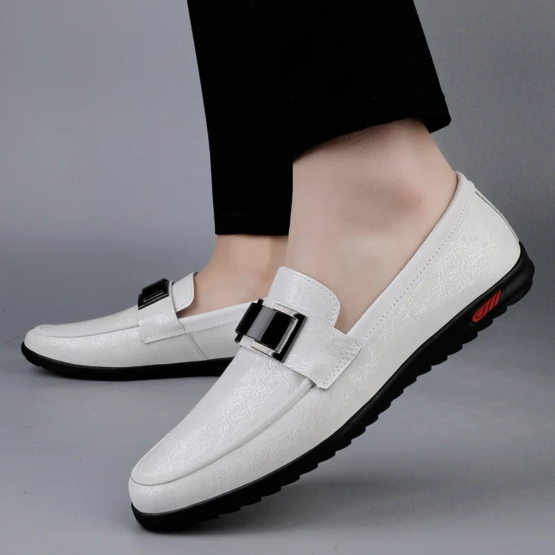 Outdoor Genuine Leather Men White Casual Shoes Brand Soft Italian Men Loafers Moccasins Breathable Slip on Black Driving Shoes