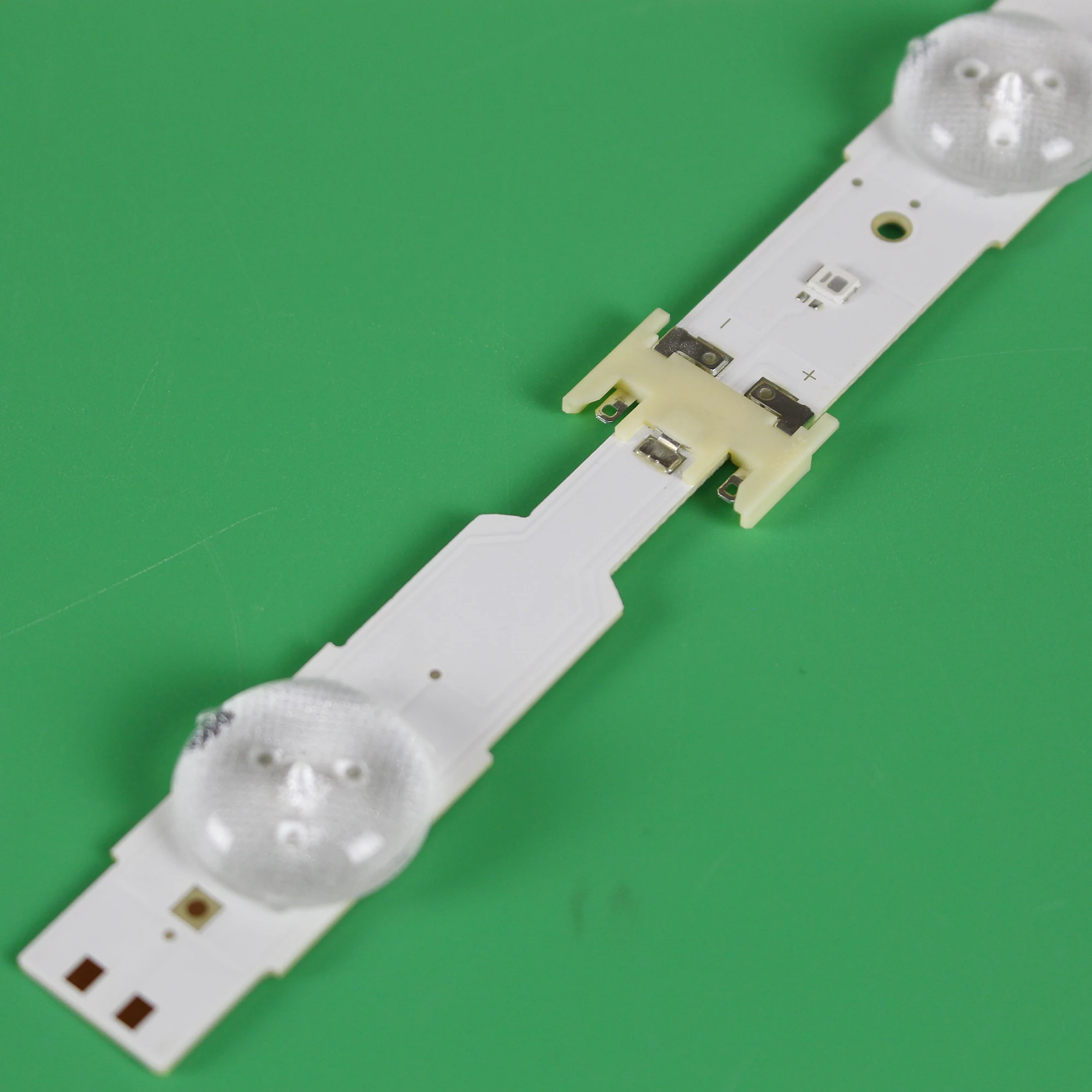 led-strip-un75ju7100-un75ju6500-ue75mu6170u-un75mu630df-ue75mu6175u-un75mu6070-ue75mu6100u-ue75mu6179u-ua75mu7000w-ue75mu6198u
