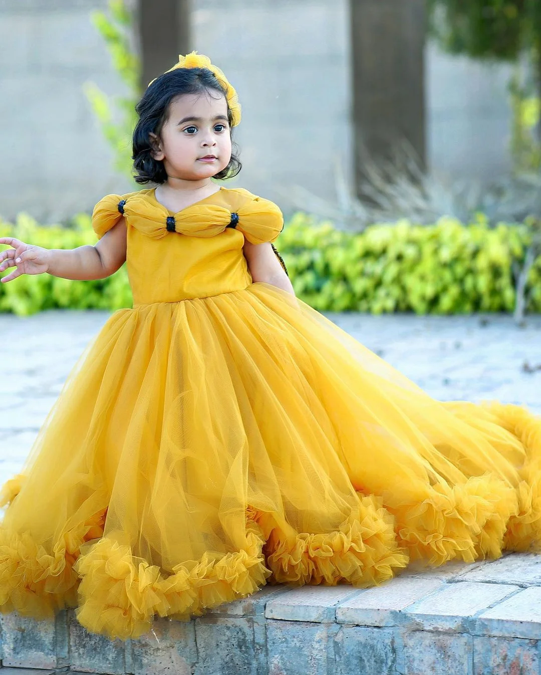 Elegant สีเหลืองดอกไม้สาวชุดสําหรับงานแต่งงานเจ้าหญิง Tulle Puffy กับโบว์เด็กวันเกิด Party First Communion Ball Gowns