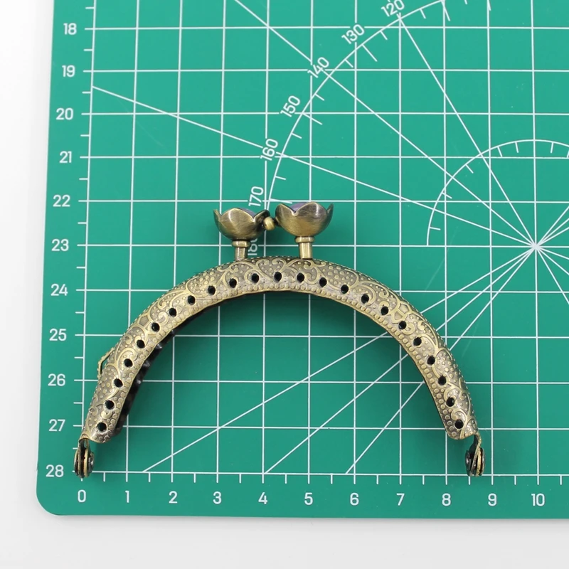 8.5cm Lotus Head Beads Bronze Flat Edges Metal Purse Frame Handle for Clutch Bag Handbag Accessories Making Kiss Clasp Lock