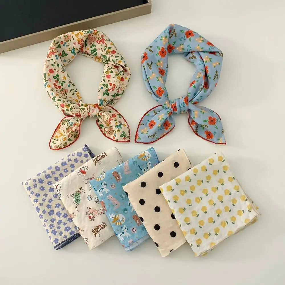

Retro Cashew Small Square Scarf Cherry Flower Printed Silk Scarf Korean Floral Square Handkerchief Clothing Accessories