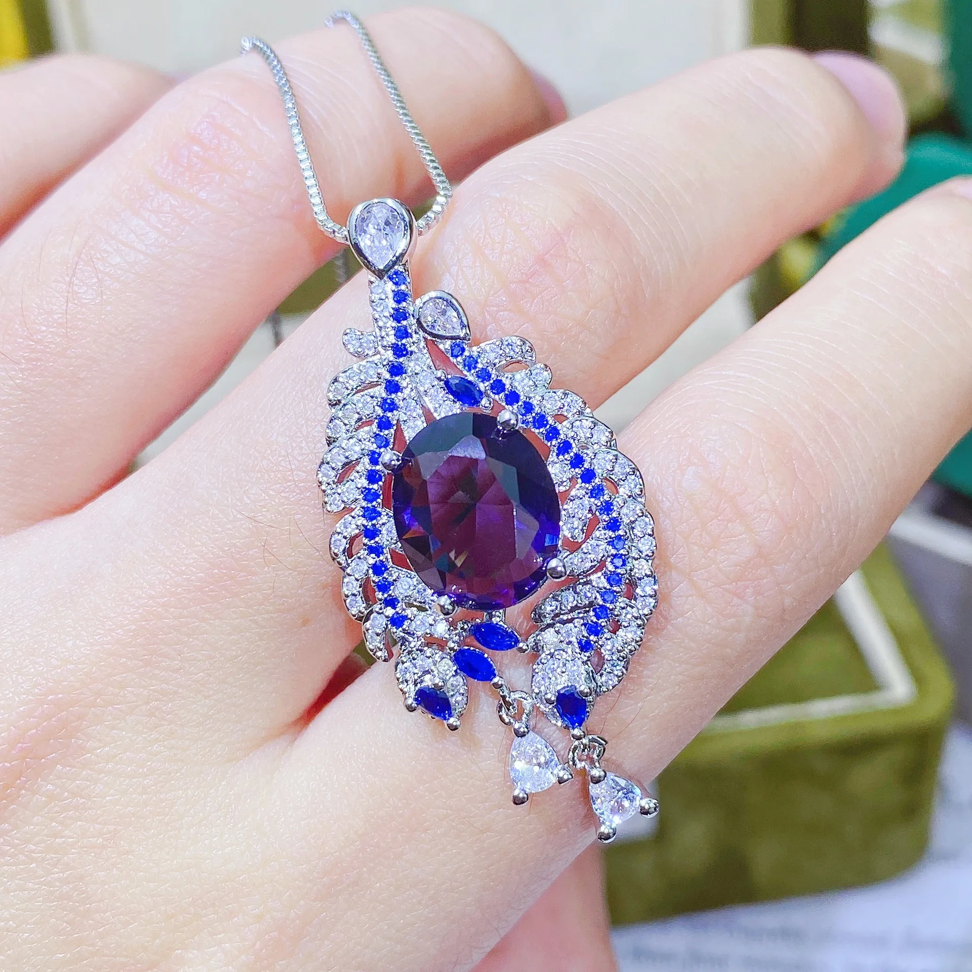 

Аксессуары для DIY: Таинственный фиолетовый кулон-глаз Элизабет Тейлор, аметистовый кулон для интернет-знаменитостей, популярный в Douyin, оптом