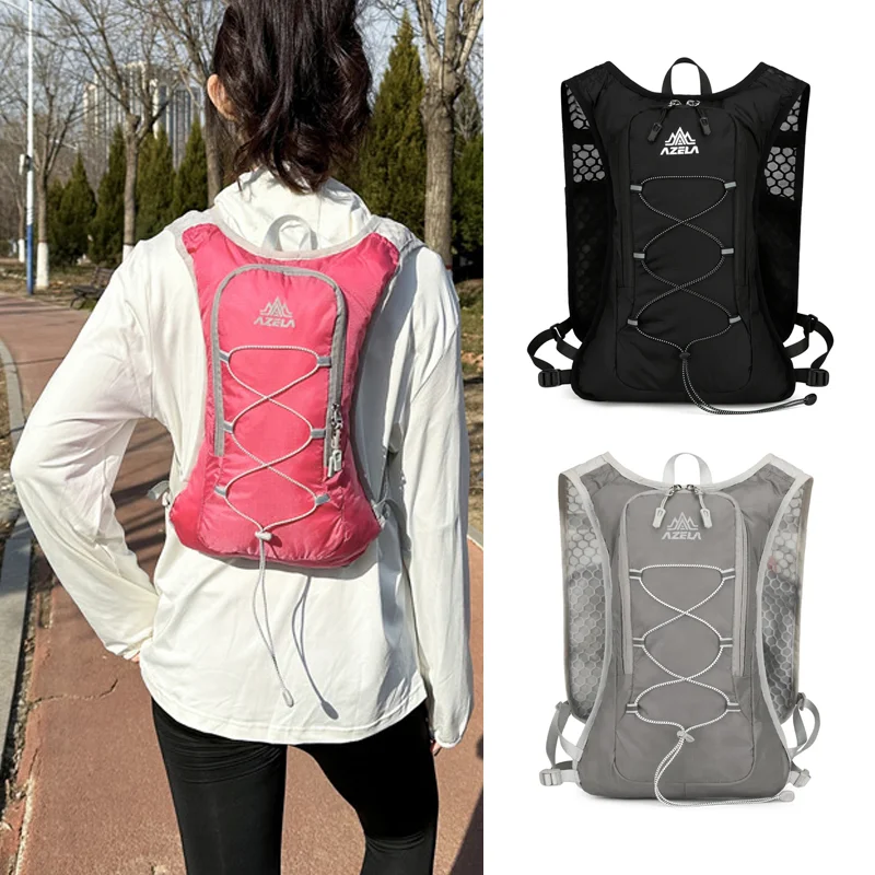 

Lightweight Running Hydration Vest Backpack Insulated Daypack Portable Water Bag - for Hiking Trail Running Cycling Marathon