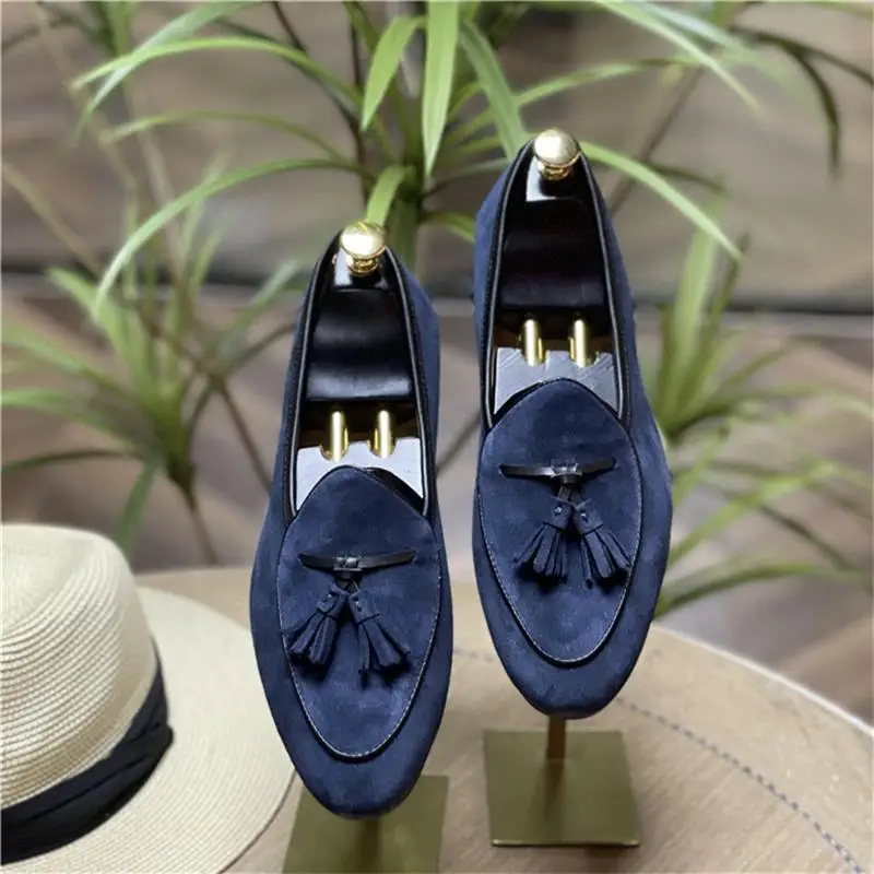 Genuine Leather Men Loafers  Round Toe Cow Suede Low-heeled Tassel Slip-on Classic Fashion Wedding Business Casual Shoes