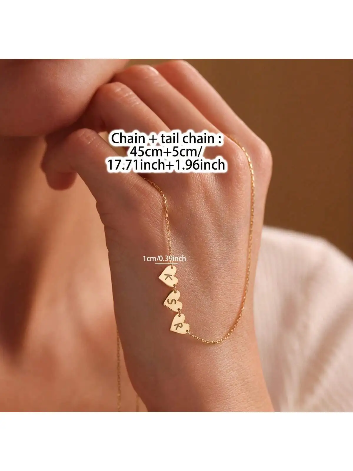 Customized exquisite heart-shaped necklace with stainless steel laser engraving 1-3 English letters, simple and elegant jewelry