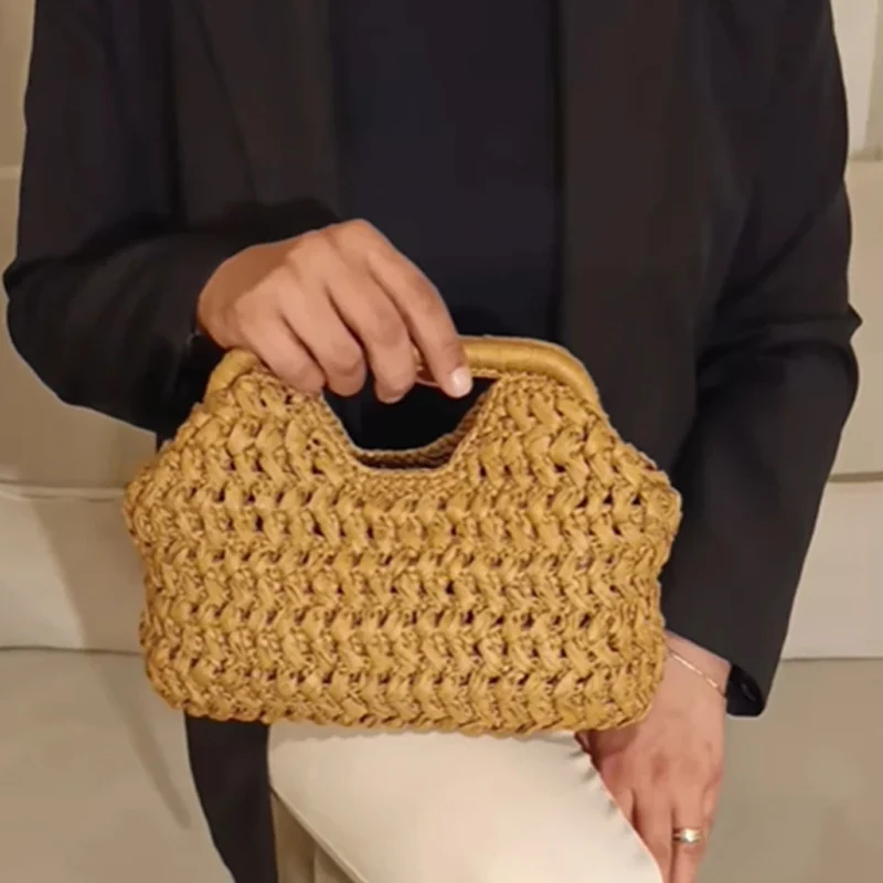

New Ladies Woven Handbag Straw Shoulder Bag Fashionable Raffia Summer Beach Bag Versatile Women's Bag