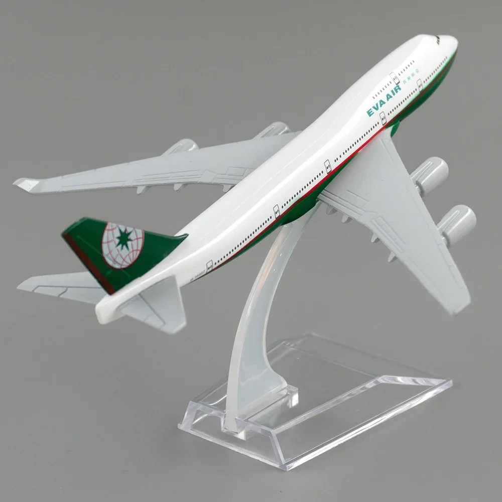 

1/400 самолет Boeing 747 EVA AIR 16 см сплав самолета B747 модель детский подарок для коллекции украшений