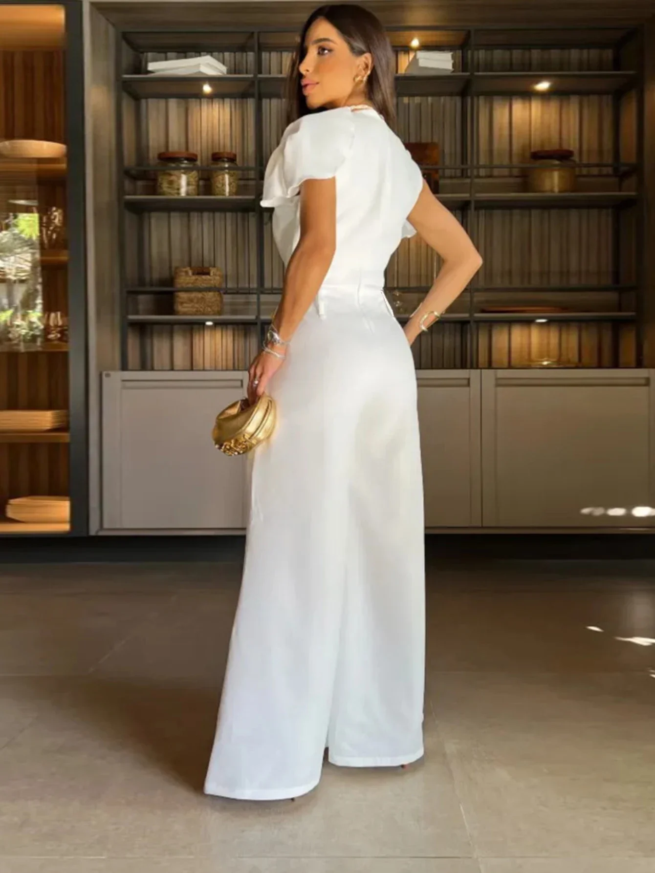 2024 Stile Gonna di pizzo Set Donna Due pezzi Abiti Gonna lunga irregolare sexy con top Elegante abito da festa Abito bianco da vacanza