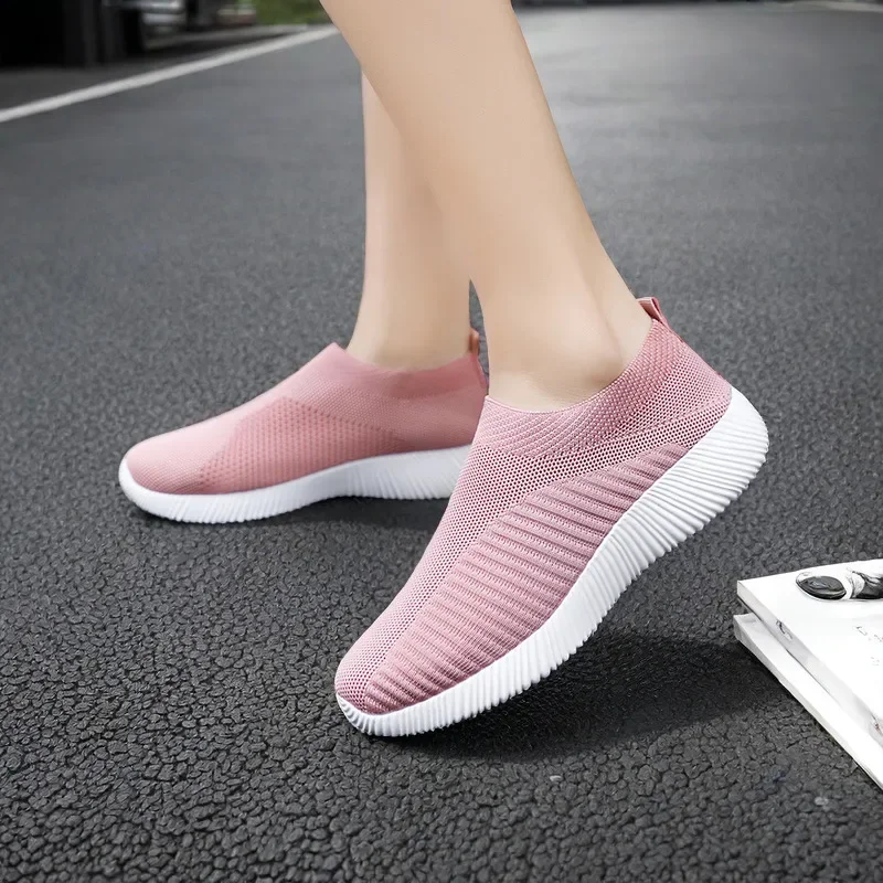 Women's Shoes 2024 Summer Runers Trainers Women Autumn 2024 Black Sneakers Designer High Quality Flat Shoes Shose Brand Tennis