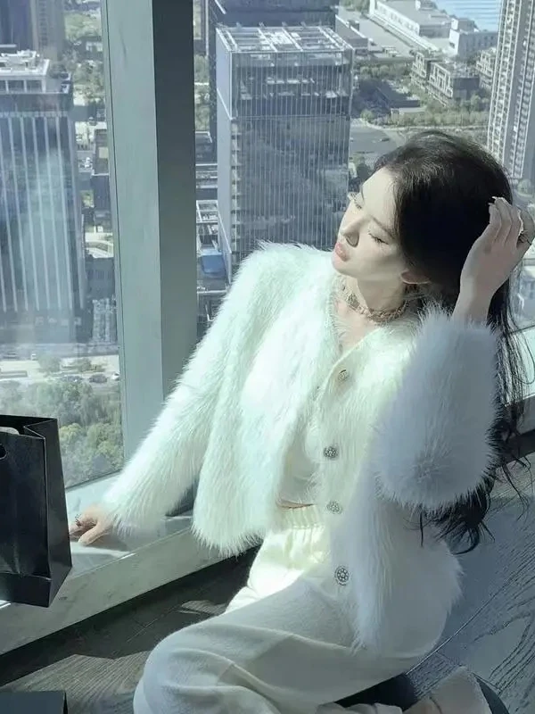 Weiße Nerz gestrickte offene Strickjacke Damen Winter New ort Loose High-End Feeling Pullover Jaet Trendy Ci Walk Commute Sle