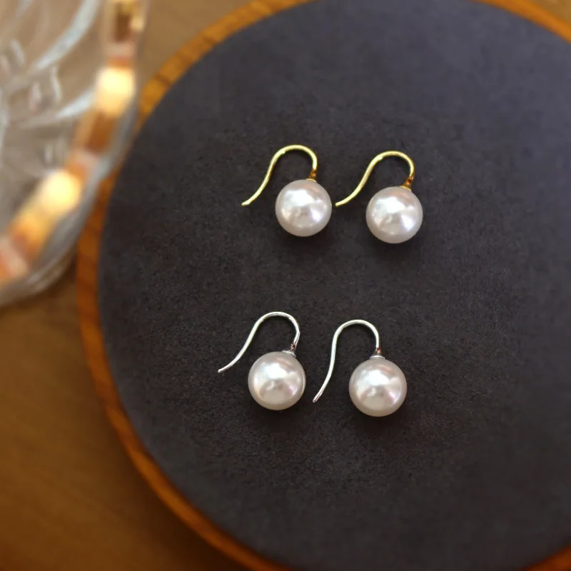 Exquisite Classic Sterling Silver Imitation Round Pearl Gold Stud Earrings for Women Girl Summer French-style Retro Jewelry Gift