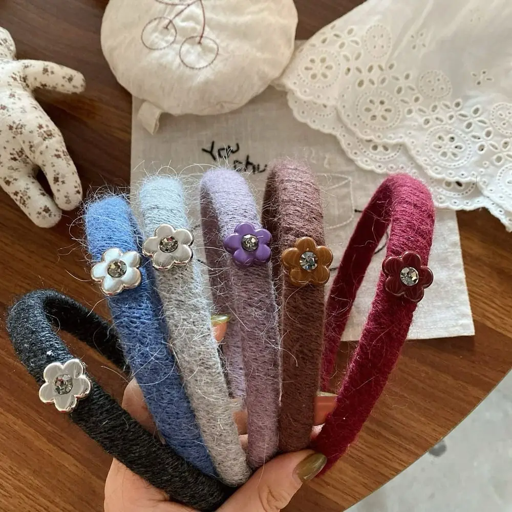 

Temperament Korean Style Retro Headband Exquisite Non-Slip Flower Knitted Hair Band Vintage Headwear Thin Edge Hairband Daily