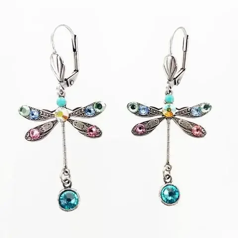 

1 pair of fashionable dragonfly shape stud earrings, exquisite long colored diamond design, versatile temperament, very suitable for women's daily wear.