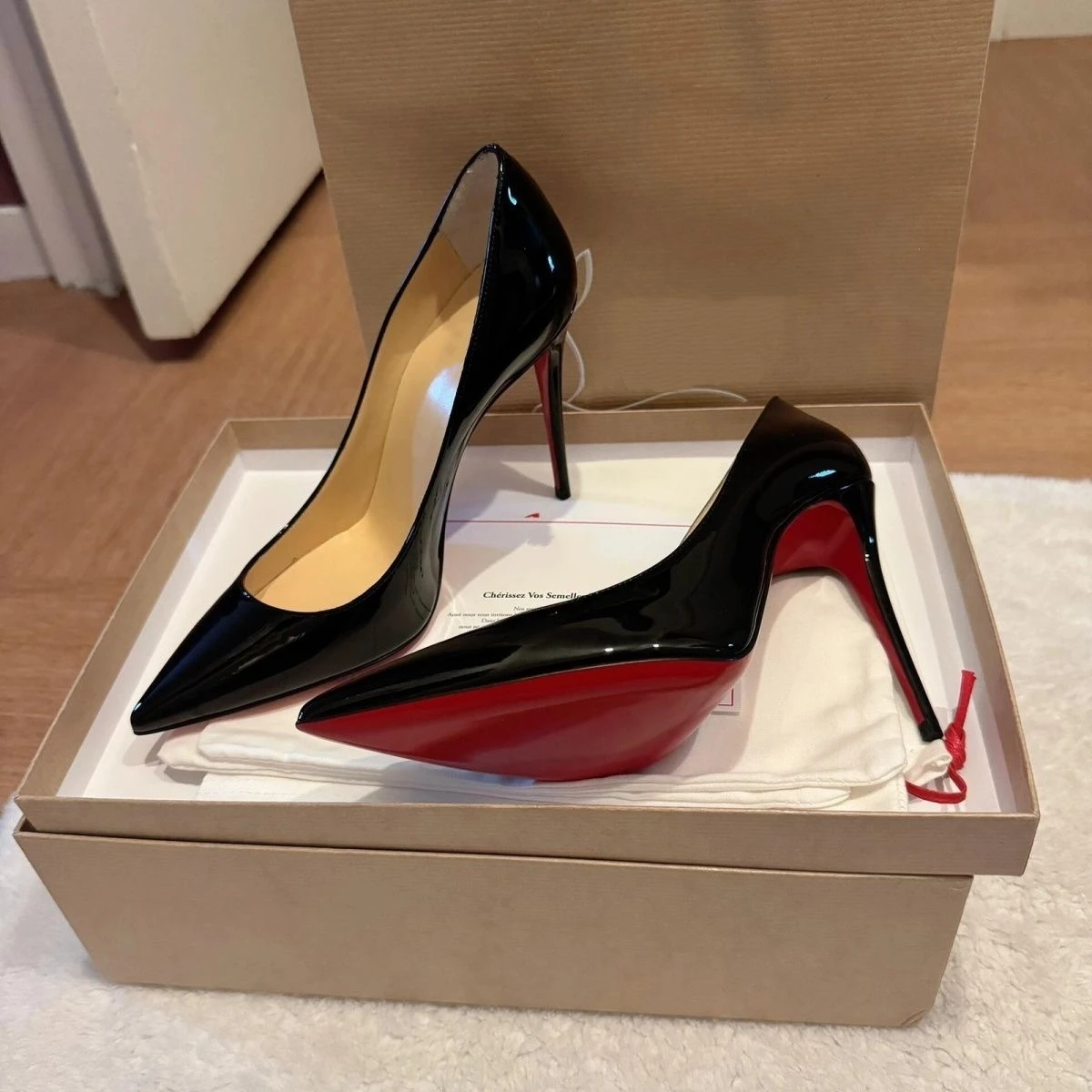 

2026 New Genuine Leather Women's Nude Red Sole High Heels, Closed Toe, Side Cutout Fashion Stiletto Heels