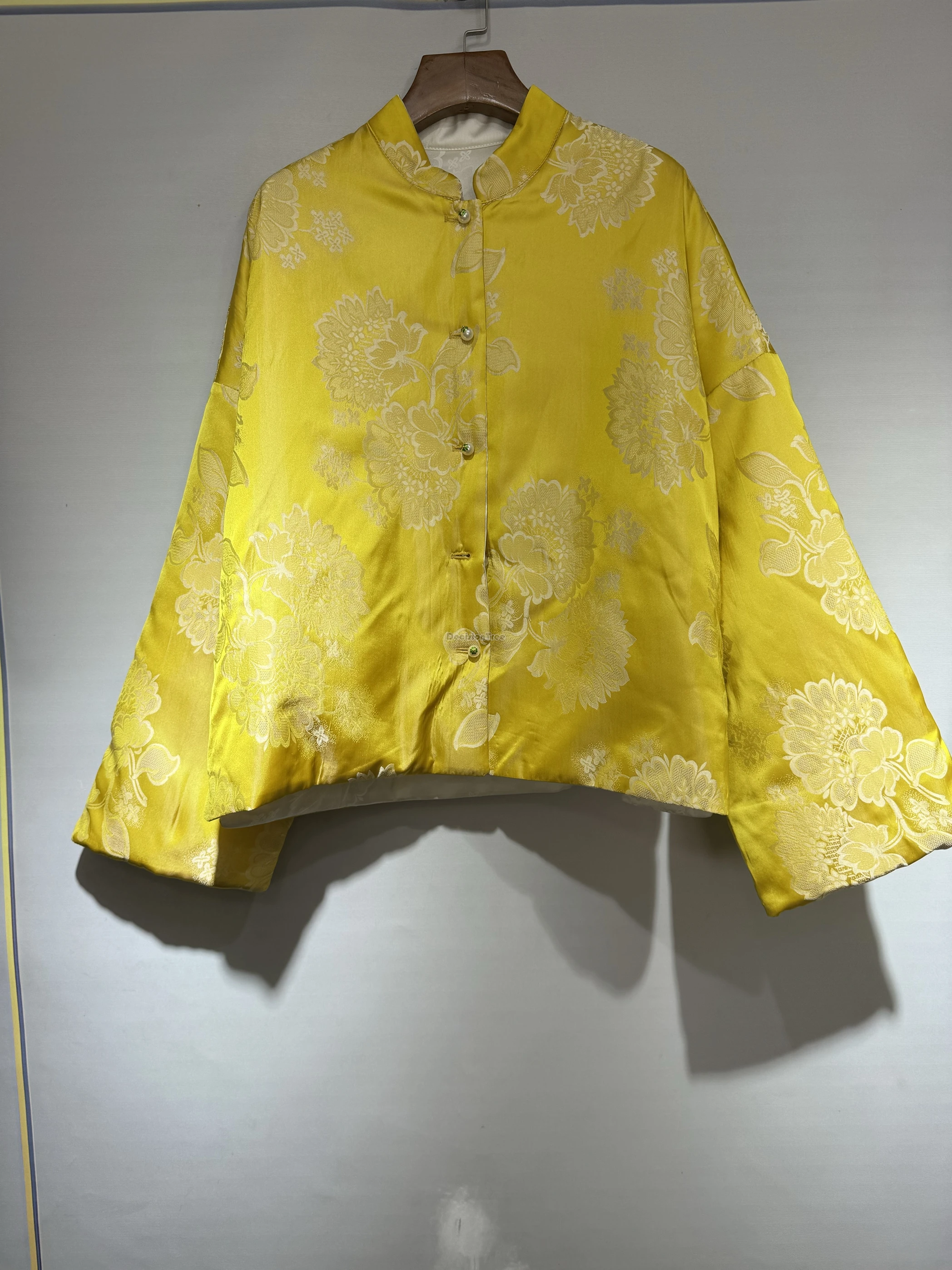 

2025 new chinese retro style jacquard coat for women improved elegant long sleeve stand collar tang suit cotton-padded jacket