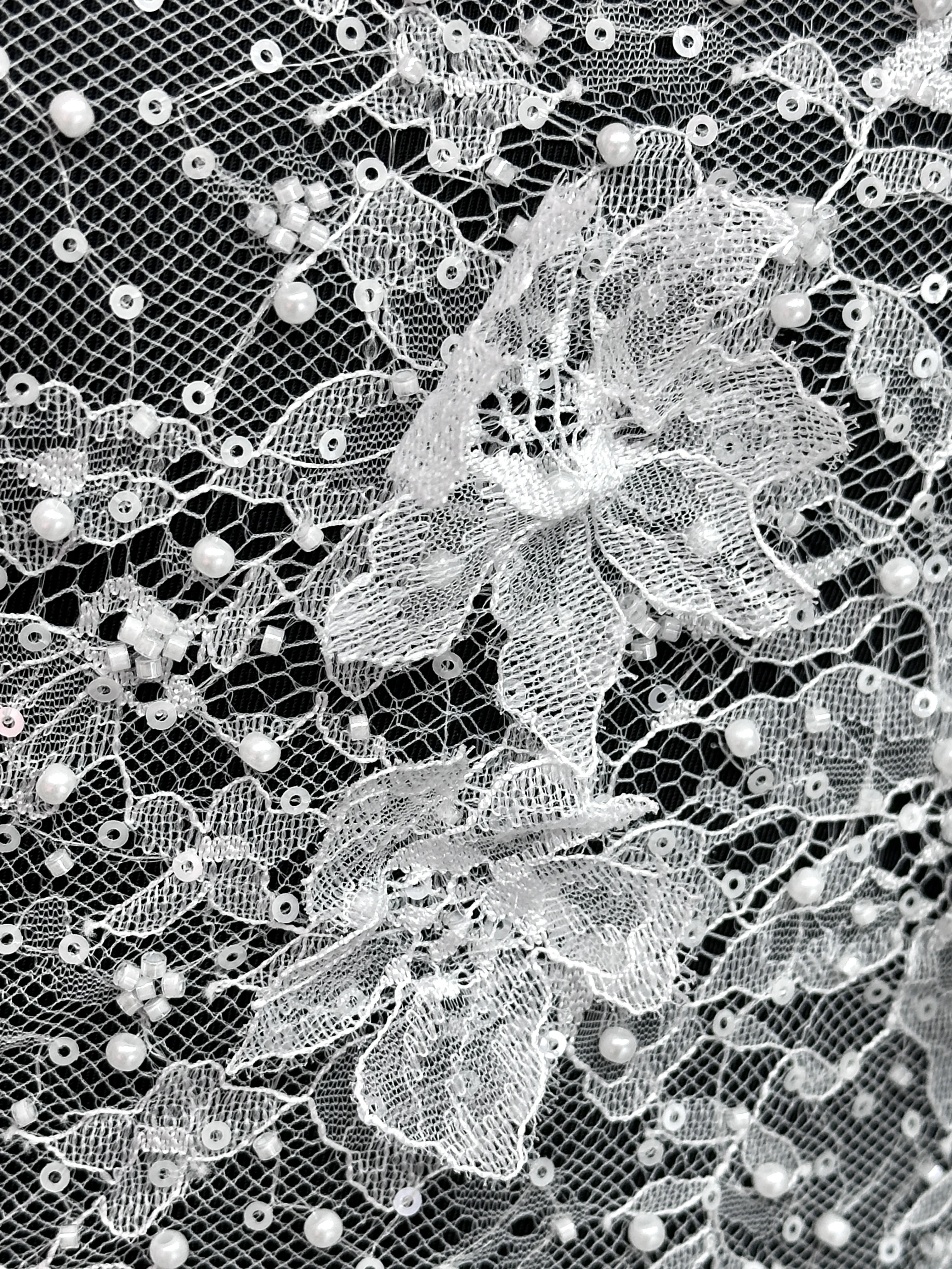 قماش شبكي لحفلات الزفاف من الدانتيل الفرنسي الفاخر 2026 مع ترتر شبكي فرنسي مطرز لفستان الحفلات ثوب الزفاف