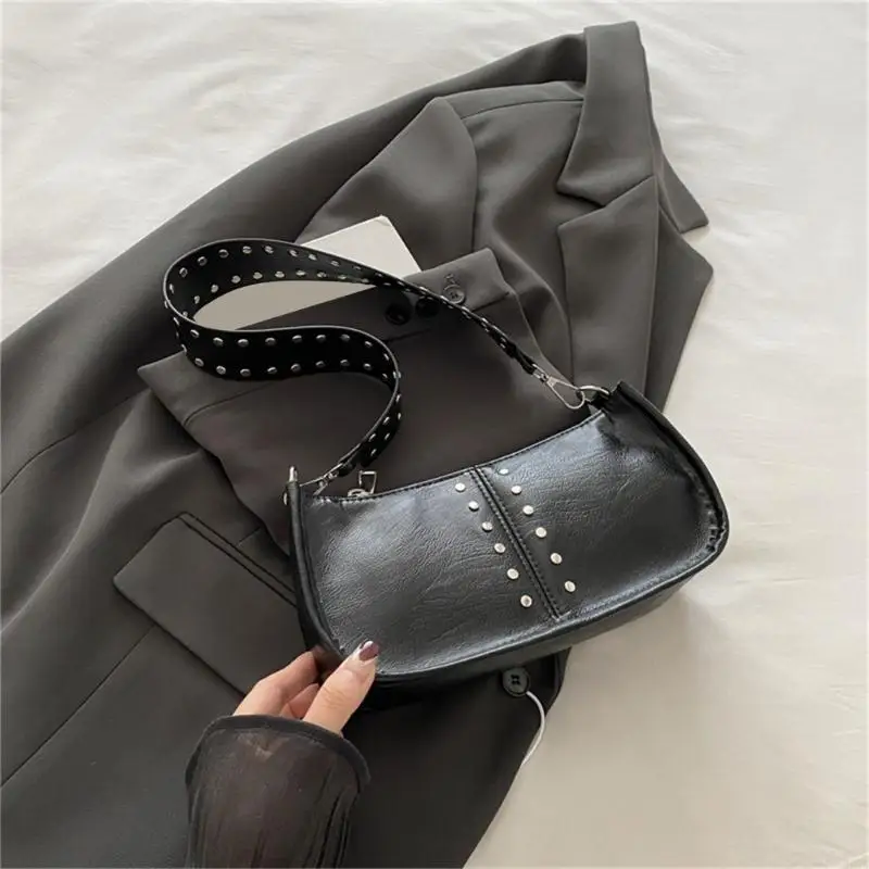 

Korean Styles Shoulder Bag Autumn Winter Underarm Bag PU Leather Armpit Bag Work Travel Bag Retro Handbag for Woman 20CA