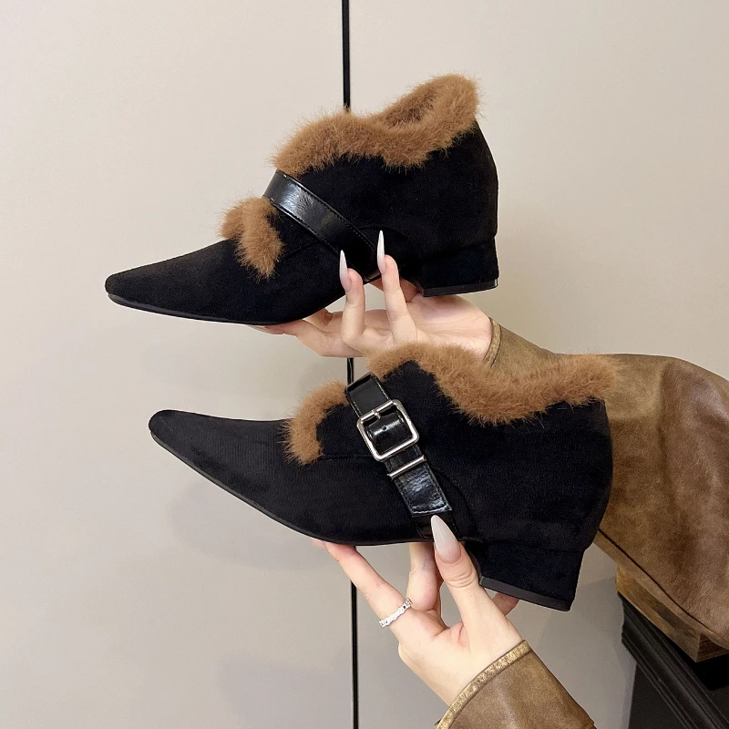 الفراء النساء أحذية أنيقة أشار تو عالية الكعب أحذية الجلد المدبوغ مثير تشيلسي الاتجاه الأحذية مصمم 2025 جديد الشتاء حذاء من الجلد Mujer #5