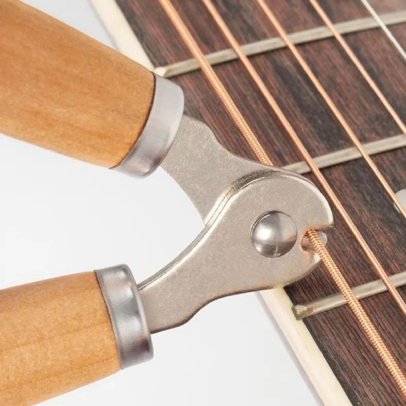 Integrated Guitar String-Changing Tool Ergonomic Guitar String Winder with Cutter and Bridge-Pin Puller Compact Smooth-Turning