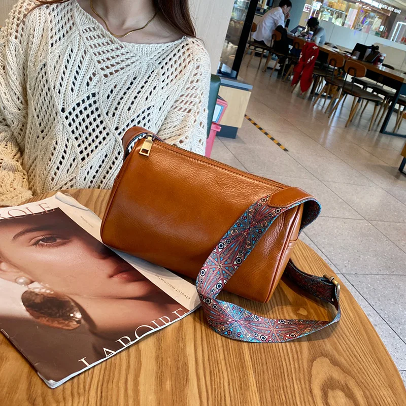 2023 Women Genuine Leather Shoulder Bags Colorful Wide Strap Small Handbag Purse Cowhide Crossbody Bag Fashion Trend Pillow Bags