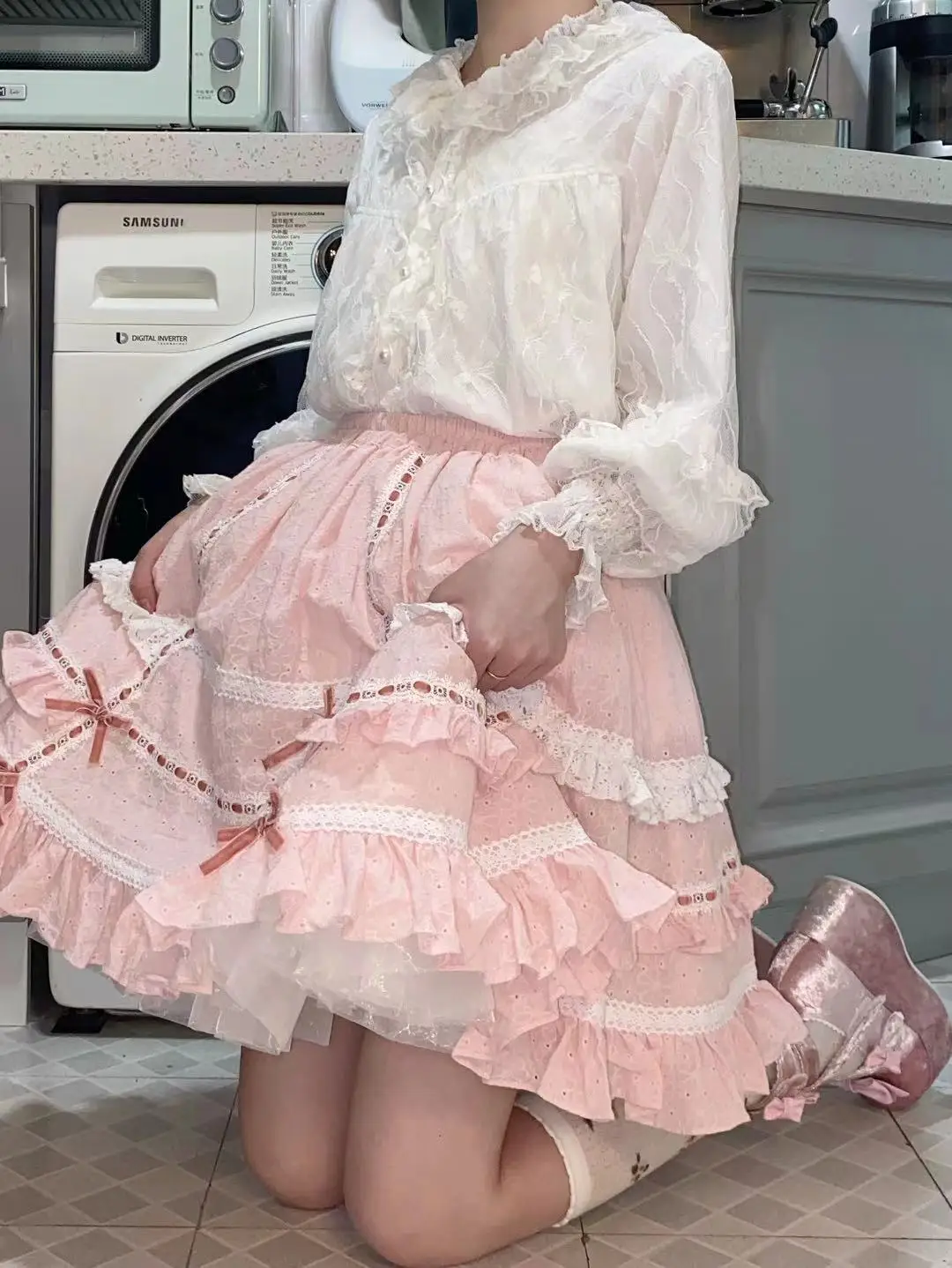 

NONSAR Japanese Sweet Lolita Mini Skirt Women Harajuku Kawaii Bow Lace Ruffles Party Skirts Girls Retro Ball Gown Cake Skirts
