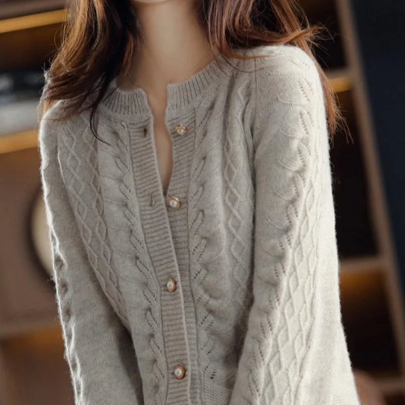 Women Autumn Simplicity Loose Solid Color O-neck Long Sleeve Knitwear Women Clothes Fashion All-match Knitting Cardigan Coat