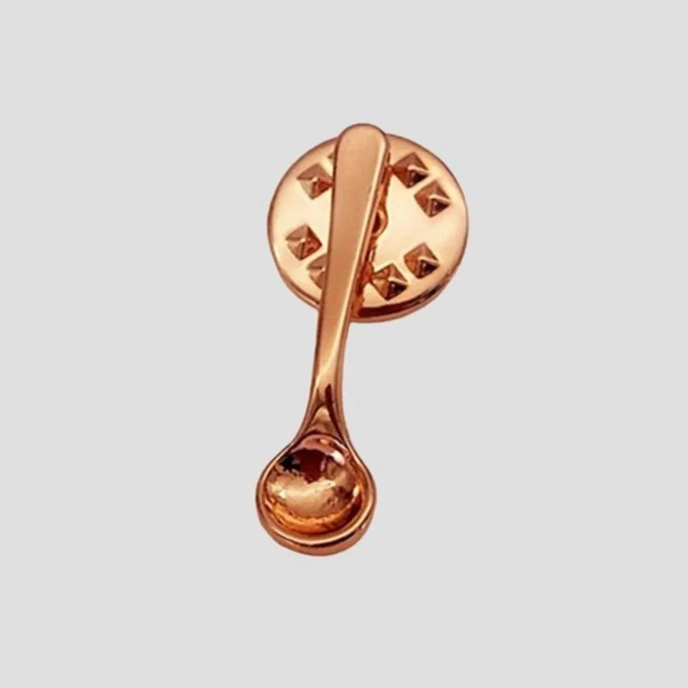 Fashion Cute Design Spoon Brooch Small Size Creative Metal Coffee Spoon Lapel Pins Collectible Vintage Metal Badges Backpack